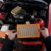 Заміна повітряного та масляного фільтрів LX 105 и OX 91 D на BMW 318i (відео)