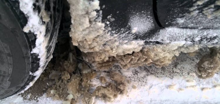 Сніг в колісних арках може бути небезпечним