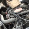 Заміна свічок запалювання Febi 13415 на Volkswagen Golf (відео)