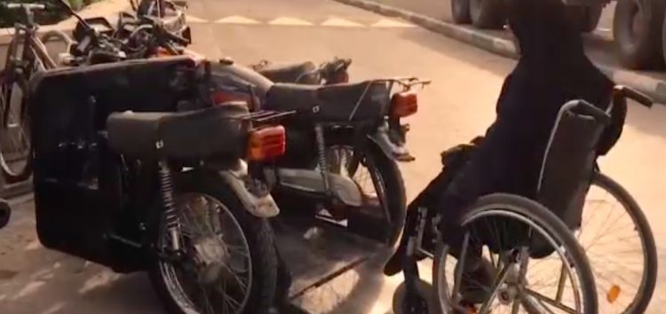 Іранка-інвалид сама зробила собі мотоцикл (відео)