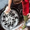 Як мити колісні диски автомобіля