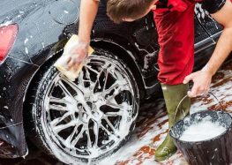 Як мити колісні диски автомобіля