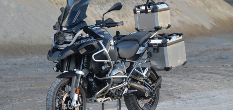 У BMW показали «безпілотний» мотоцикл