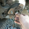 Заміна гайки ступиці 14044271 на Mazda 626 (відео)