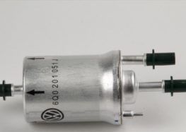 Підробні автозапчастини: паливний фільтр VAG 6Q0 201 051 J
