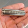 У Tesla створюють нові батареї