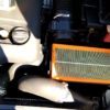 Заміна повітряного фільтра DENCKERMANN A141244 на Peugeot 308 SW (відео)