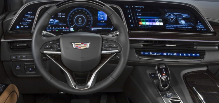 Cadillac Escalade отримає величезні OLED-екрани