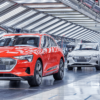 Як збирають Audi e-tron (відео)