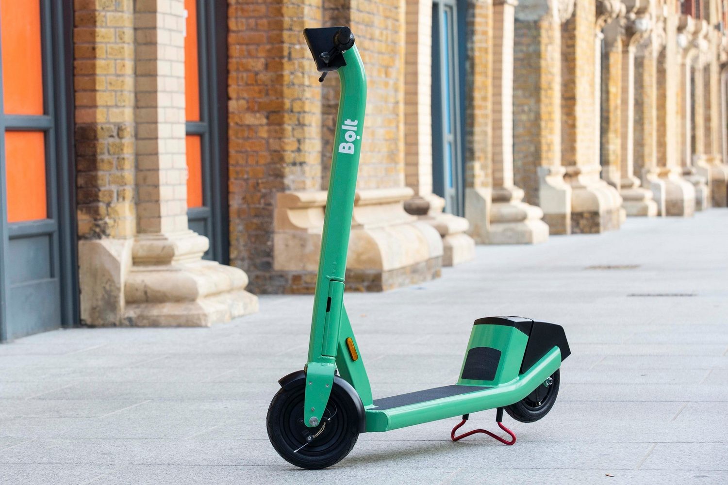 Представлений новий електросамокат Bolt-4 - Autogid.pro