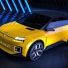 Renault показала маленький электромобиль, который посвятили модели R5
