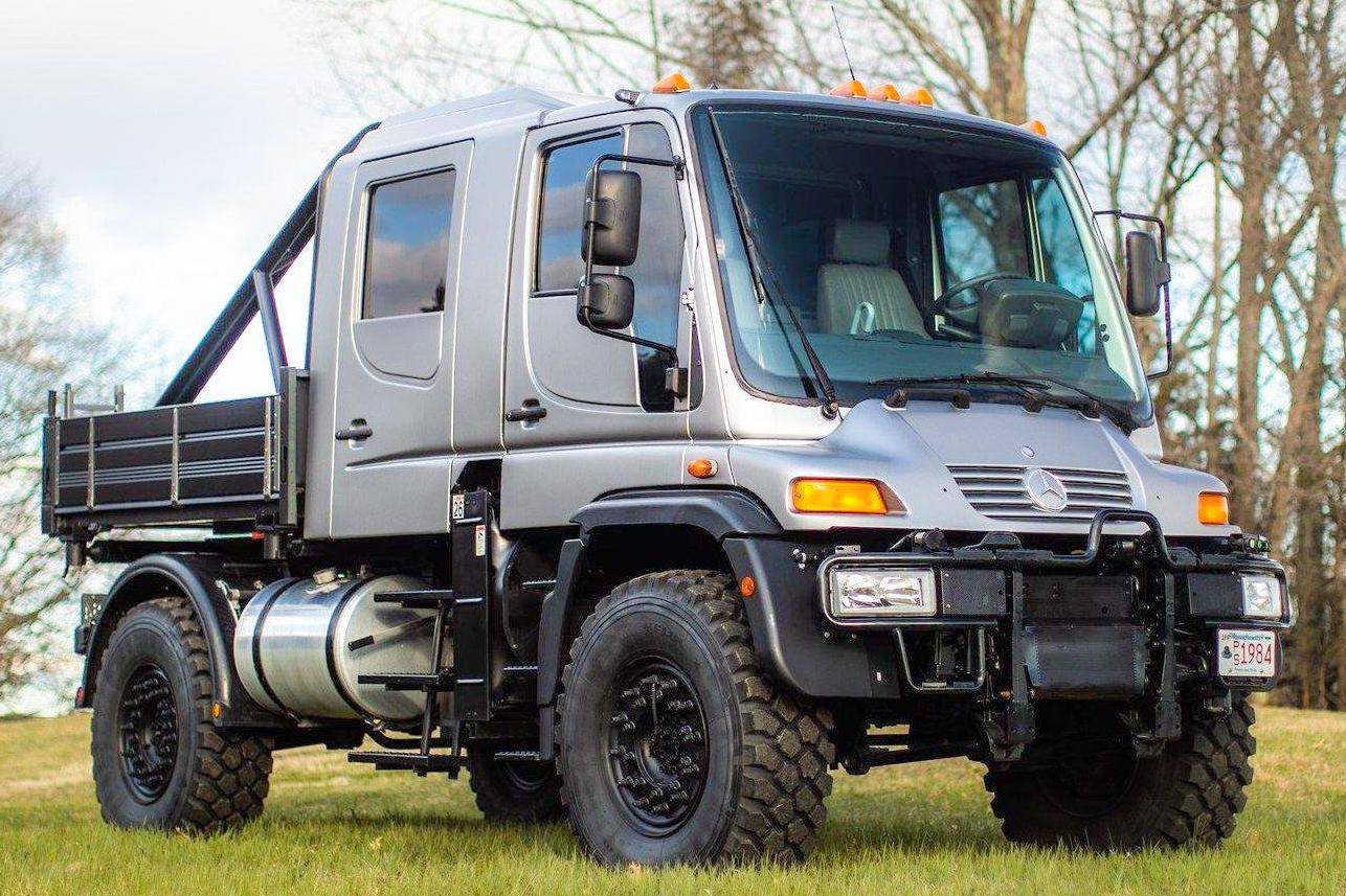 Mercedes Benz Unimog u 1000