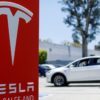 Компанія Tesla інвестувала 1,5 мільярда доларів в біткоїни