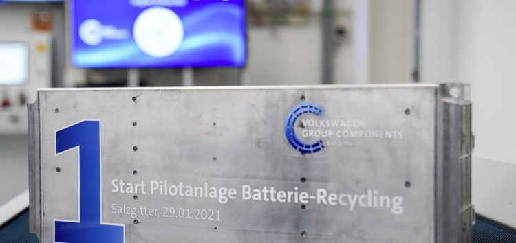 Volkswagen відкрив завод з переробки акумуляторних систем
