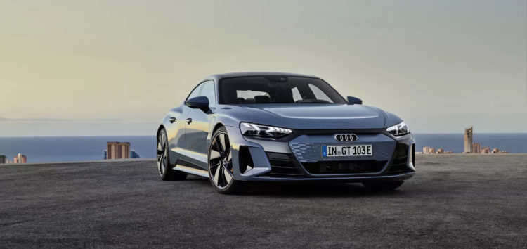 Audi анонсировала E-Tron GT