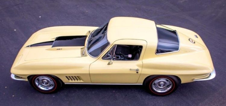 Chevrolet Corvette L88 Coupe 1967 року продали за 2,45 мільйона доларів