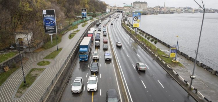 В Киеве снова повысят скорость на некоторых улицах