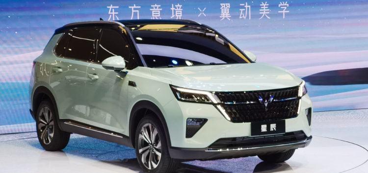 General Motors представив новий кросовер Wuling Xingchen