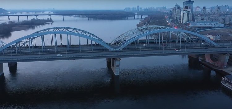 Чи добудує Укравтодор Дарницький міст? (відео)