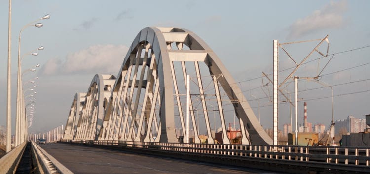 Дарницкий мост будет достроен в следующем году за миллиард гривен