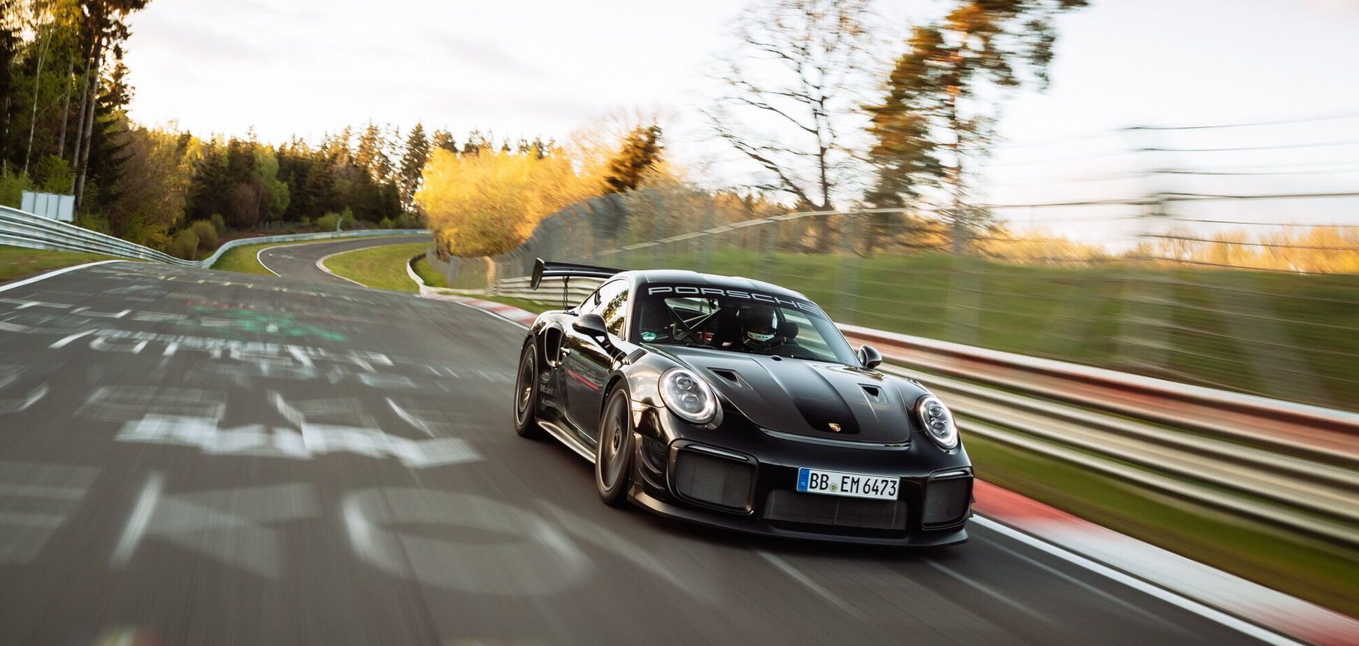 Porsche 911 GT2 RS поставил новый рекорд Нюрбургринга - Autogid.pro