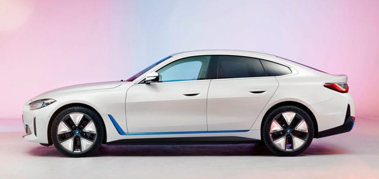 BMW випустила конкурента для Tesla Model S