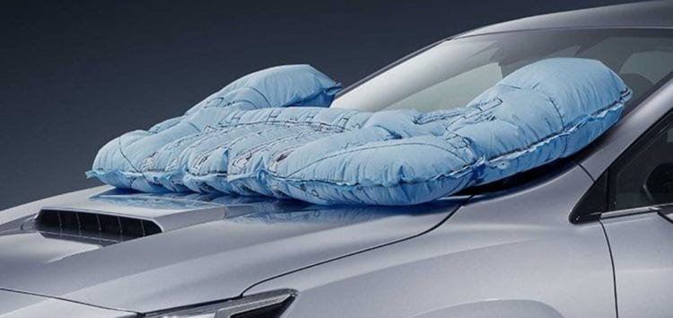Subaru выпустила автомобиль с внешней подушкой безопасности