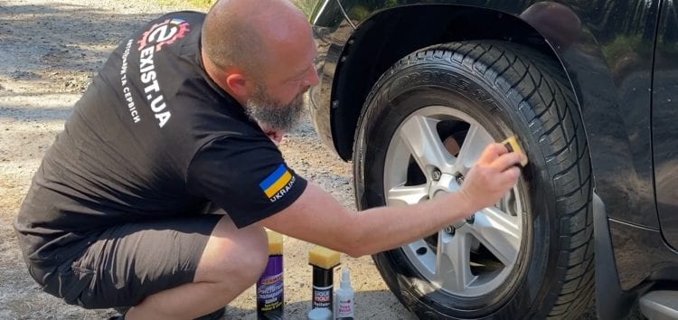 Тест засобів для чорніння гуми (відео)