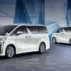 Toyota планирует обновить минивэн Alphard