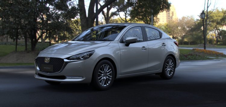 Mazda продемонстрировала обновленную Mazda2