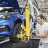 Volkswagen запустит завод по производству батарей