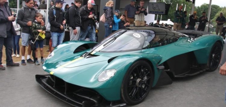 Aston Martin продемонстрував новий суперкар