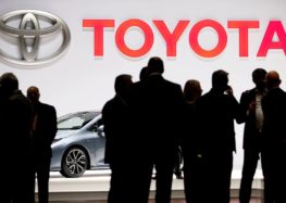Toyota починає запуск сервісу, який займатиметься оновленням ПЗ автомобілів