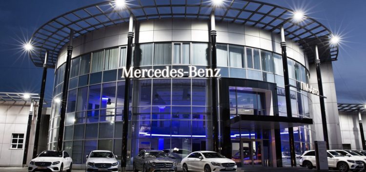 Mercedes продаватиме автомобілі без дилерів