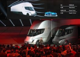 Tesla начала сборку грузовиков Semi