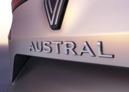 Renault презентує новий кросовер замість Kadjar