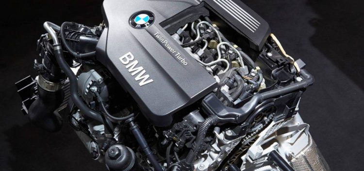 BMW найближчим часом не збирається повністю переходити на електродвигуни