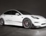 Koenigsegg будут выпускать карбоновые детали для тюнинга Tesla