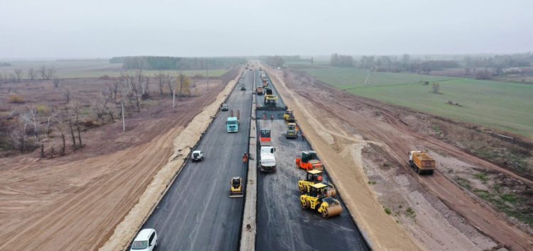 «Укравтодор» завершує будівництво дороги до Дніпра