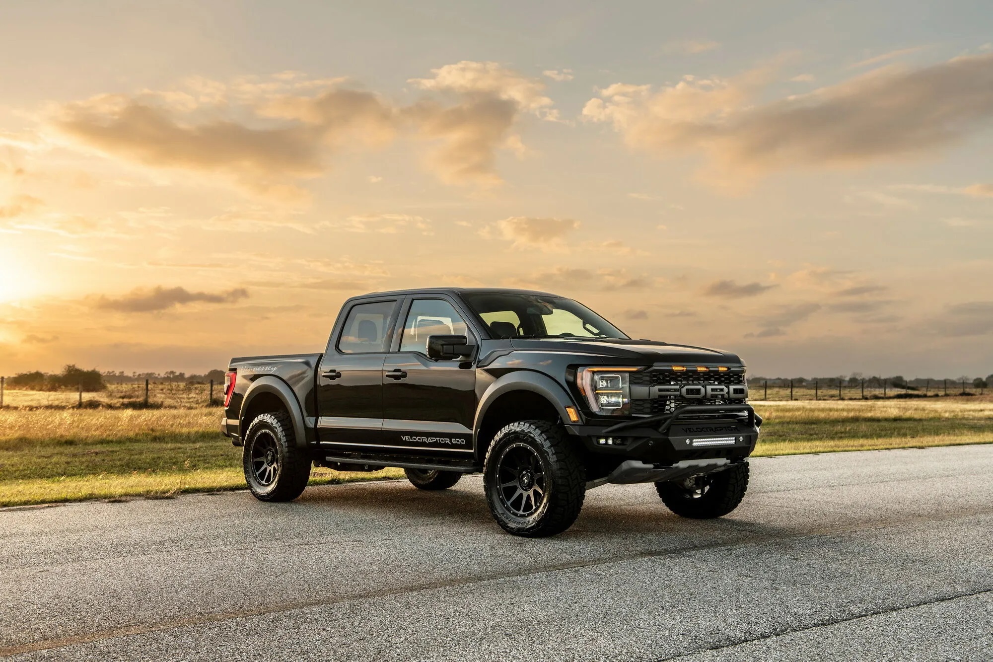 F 150 SVT Raptor Hennessey Velociraptor 600