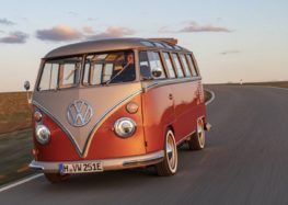 Volkswagen воскрешає класичний мінівен T1