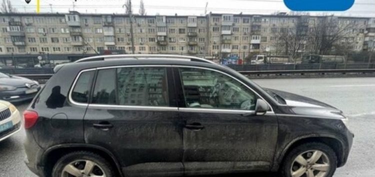 У автовладелицы отобрали авто за долг в 7000 гривен