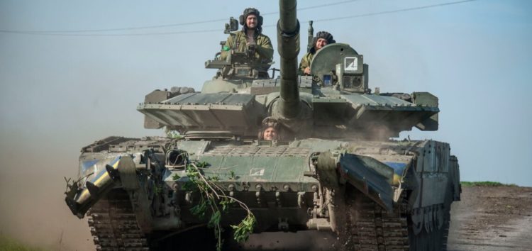 Половина українських танків – трофейні!
