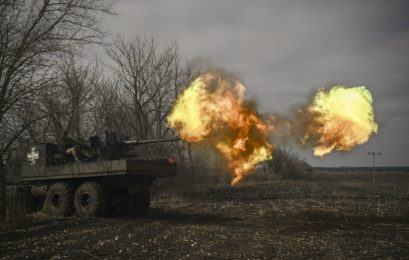 Воїни ЗСУ поєднали гармату та КрАЗ-255