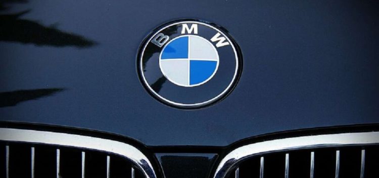 BMW знайшла спосіб, як зробити дешевшим виробництво електромобілів