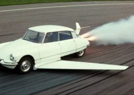 DS Automobiles показала новий дизайн літаючого автомобілю Фантомаса