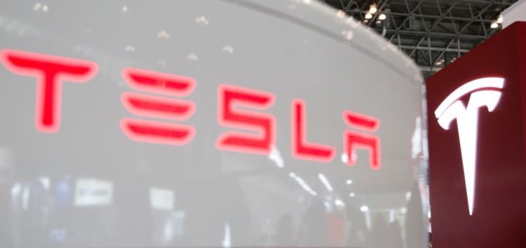 Tesla построит в Шанхае завод по производству модульных батарей