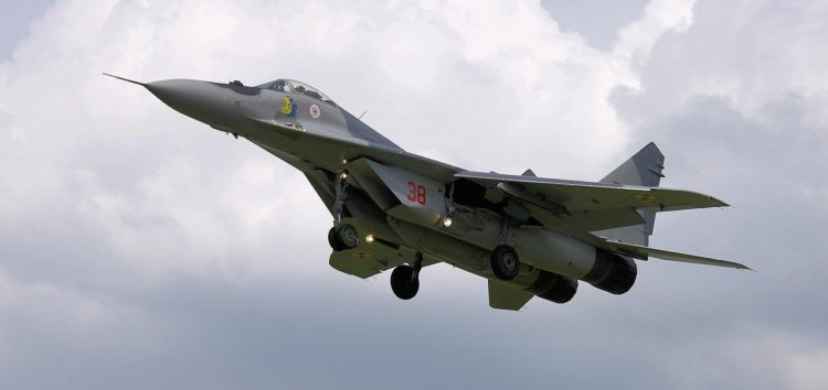 Польша передала нашей стране 10 самолетов МИГ-29