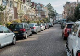 Стоимость парковки в Гааге подняли до 50 евро
