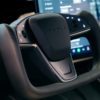 Tesla - samochody elektryczne rozpoznają senność kierowcy